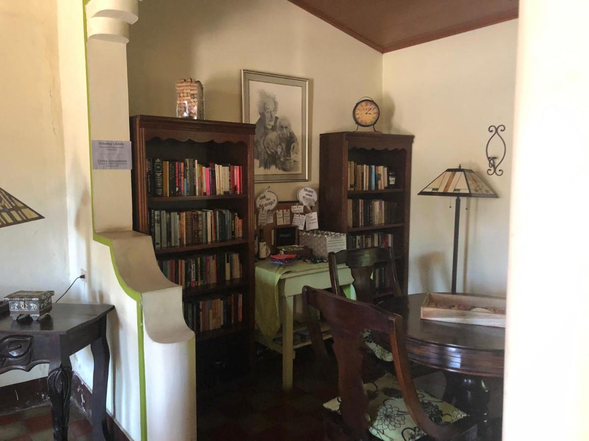 Casa Lula Leon Hostal Extérieur photo